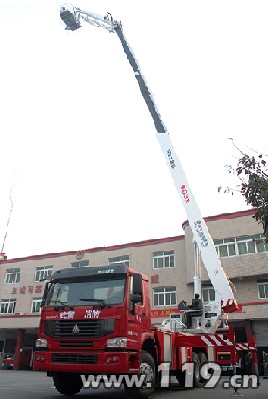 32米登高消防車