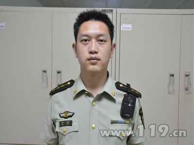 消防監督員佩戴執法記錄儀