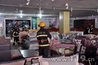 官兵進行實戰演練