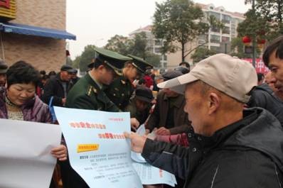 浦東支隊官兵深入轄區社會福利院、敬老院等場所,開展消防安全宣傳教育