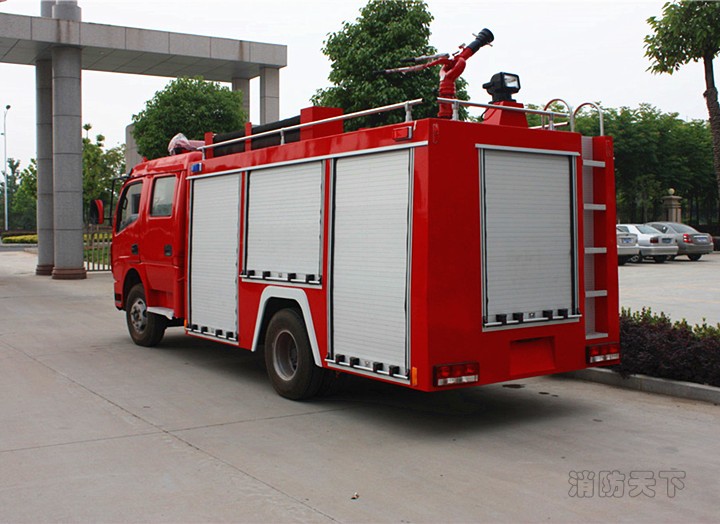 東風消防車 4噸消防車 多利卡消防車 泡沫消防車 東風消防車 4噸消防車 多利卡消防車 泡沫消防車