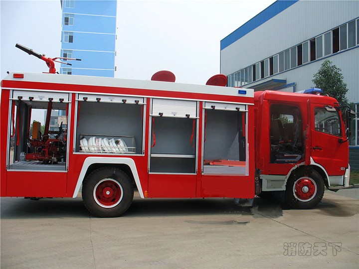 東風消防車 水罐消防車 天錦消防車 東風消防車 水罐消防車 天錦消防車
