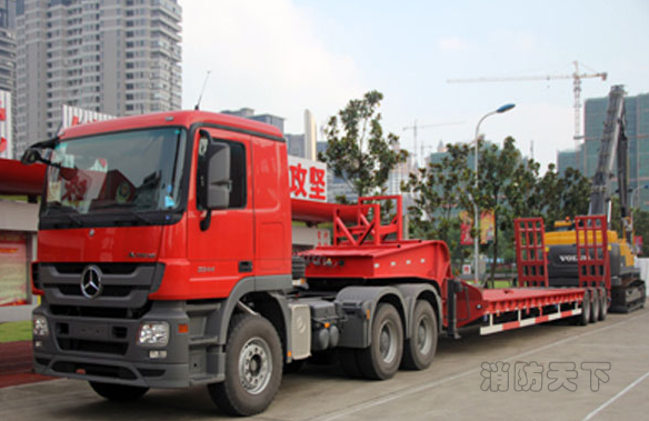 浙江嘉興斥資800萬(wàn)購(gòu)置的強(qiáng)臂破拆車(chē)到位